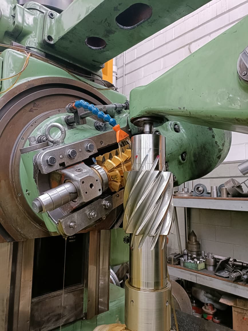 Generado de Engrane Helicoidal